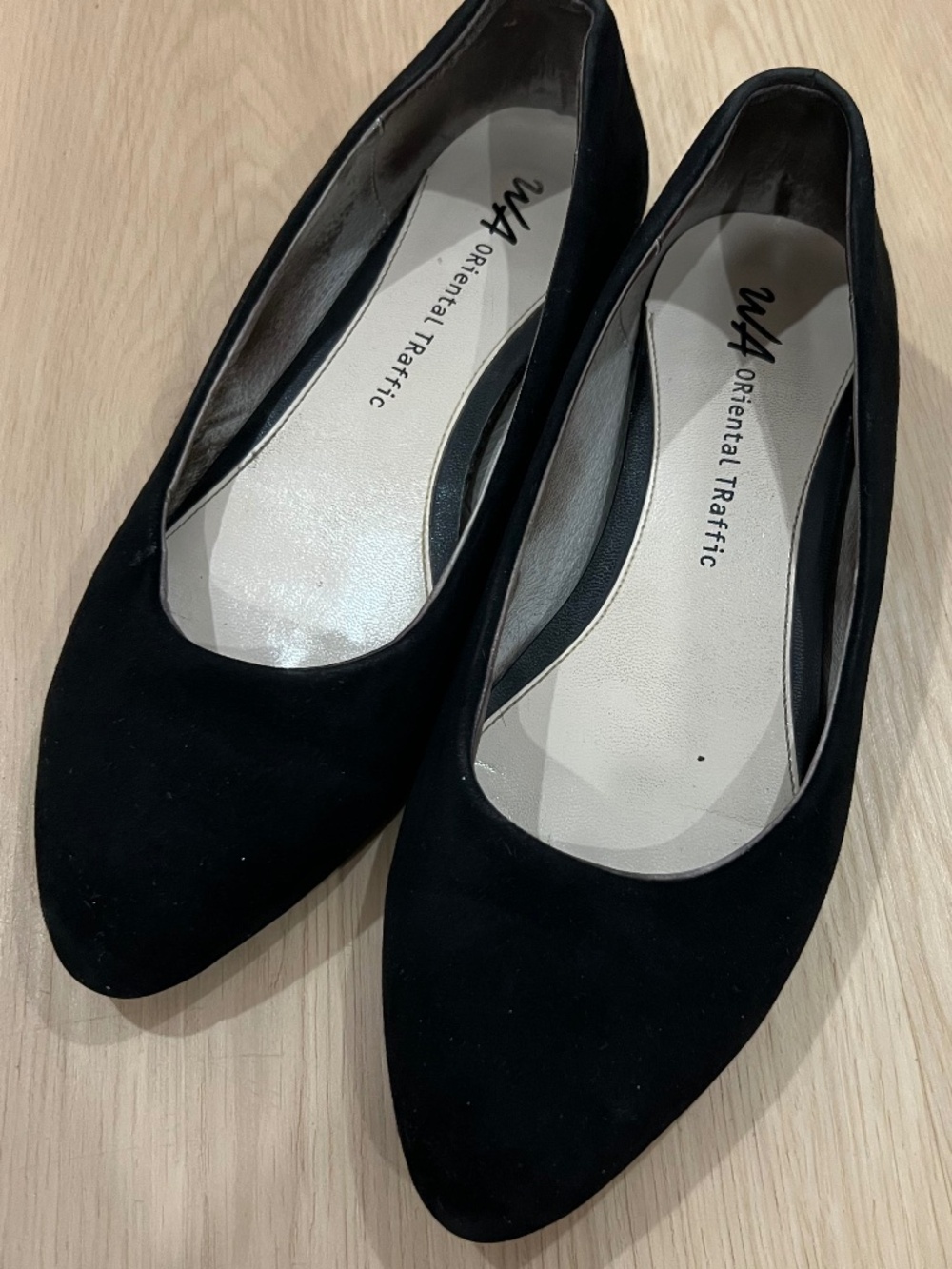 Oriental Traffic Black Suede Pointed Toe Flats Gold Heel | US 5